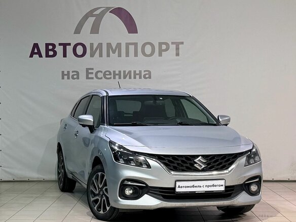 2023 Suzuki Baleno III, серый, 1730000 рублей - вид 2