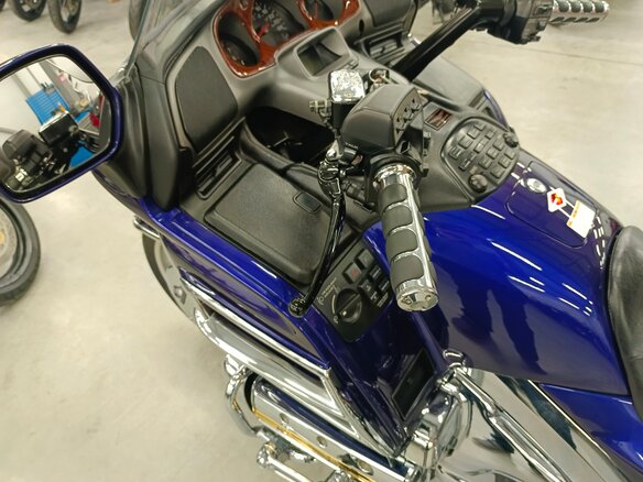 2003 Honda GL 1800 Gold Wing, синий, 930000 рублей - вид 23