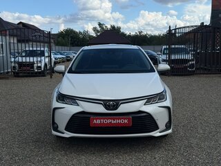 2022 Toyota Corolla XII (E210), белый, 1750000 рублей, вид 2