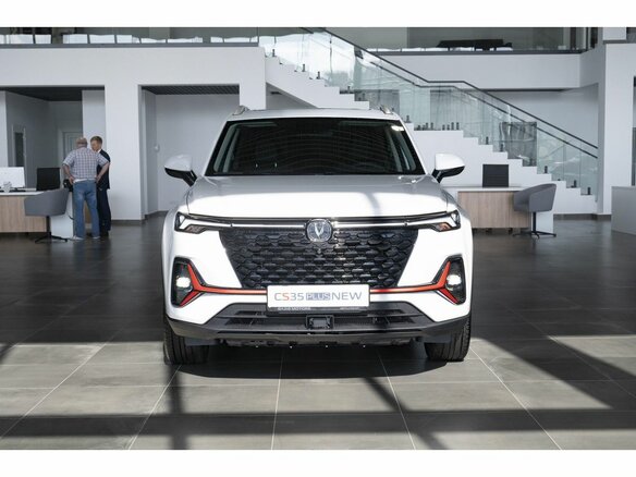 2025 Changan CS35 Plus I Рестайлинг, белый - вид 2