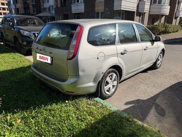 2010 Ford Focus II Рестайлинг, серебристый, 399000 рублей - вид 6