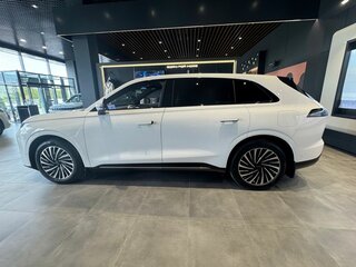 2025 Exeed Exlantix ET, белый, 6990000 рублей, вид 5