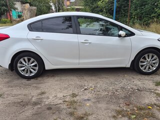 2014 Kia Cerato III, белый, 960000 рублей, вид 4