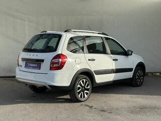 2024 Lada (ВАЗ) Granta Cross I Рестайлинг, белый, 950000 рублей, вид 4