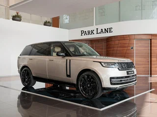 2024 Land Rover Range Rover P530 MHEV Long V, золотистый, 31490000 рублей, вид 2
