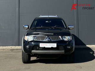 2013 Mitsubishi L200 IV, чёрный, 1632000 рублей, вид 2