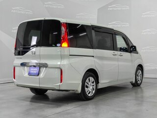2019 Honda Stepwgn Spada V Рестайлинг, белый, 2400000 рублей, вид 5