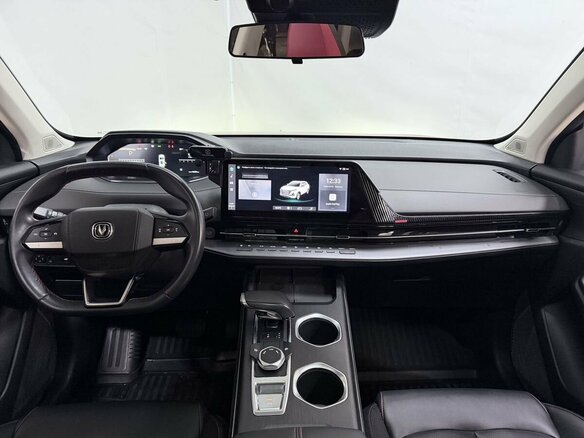 2024 Changan CS55 Plus II, красный, 2390000 рублей - вид 11