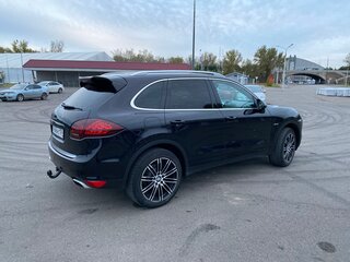 2012 Porsche Cayenne Diesel II (958), чёрный, 2600000 рублей, вид 4