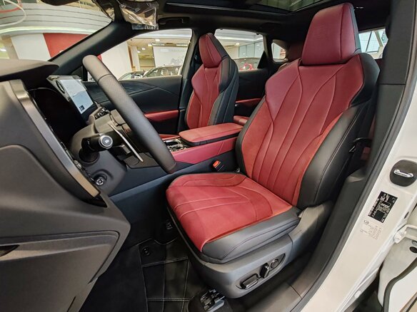 2026 Lexus RX 350 V, белый, 13200000 рублей - вид 19