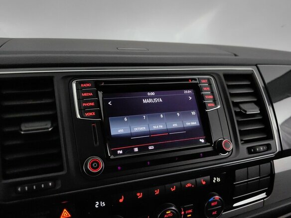 2015 Volkswagen Multivan T6, коричневый, 2860000 рублей - вид 14