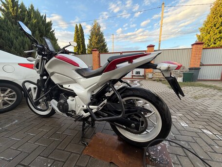 2014 Honda NC 750L, белый, 450000 рублей, вид 3