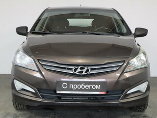 2015 Hyundai Solaris I Рестайлинг, коричневый, 849000 рублей, вид 2