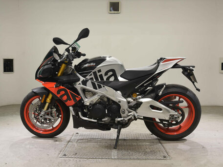 2020 Aprilia Tuono V4, серебристый, 1400000 рублей, вид 3