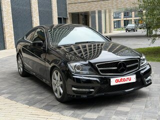 2011 Mercedes-Benz C-Класс 180 III (W204) Рестайлинг, чёрный, 1470000 рублей, вид 3
