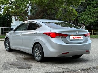 2013 Hyundai Elantra V (MD), серебристый, 650000 рублей, вид 4