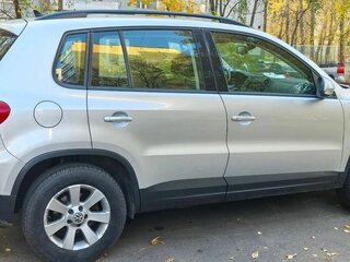 2013 Volkswagen Tiguan I Рестайлинг, серый, 1600000 рублей, вид 5