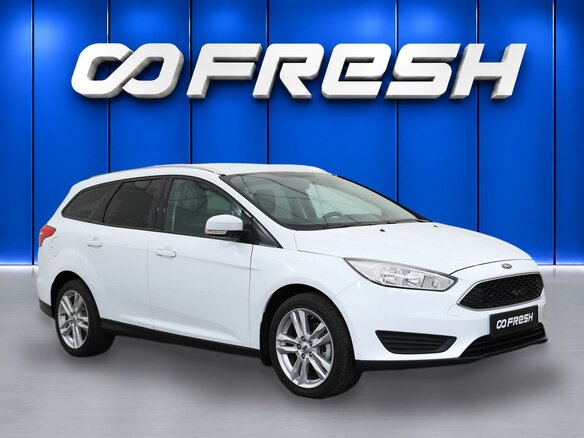 2017 Ford Focus III Рестайлинг, белый, 1190000 рублей - вид 1