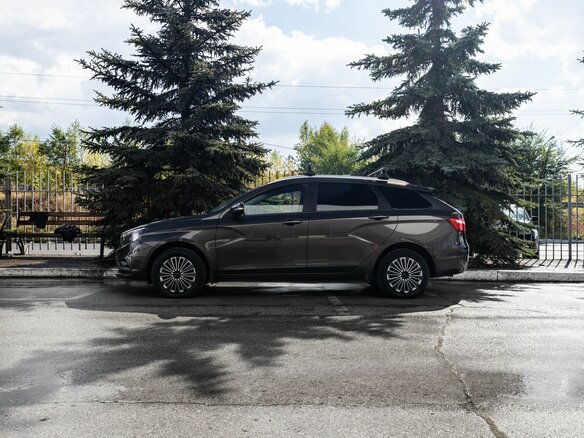 2020 Lada (ВАЗ) Vesta SW I, коричневый, 814000 рублей - вид 4