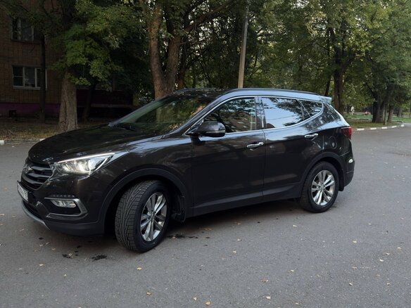 2017 Hyundai Santa Fe III Рестайлинг, коричневый, 2750000 рублей - вид 1