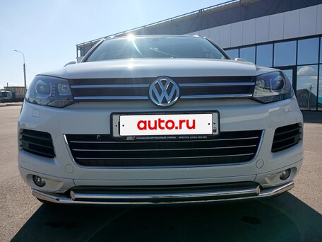 2013 Volkswagen Touareg II, белый, 2050000 рублей, вид 5
