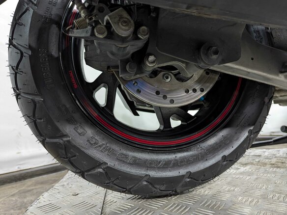 2014 Suzuki Burgman (SkyWave) 400, серый, 395000 рублей - вид 16