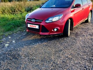 2013 Ford Focus III, красный, 780000 рублей, вид 2