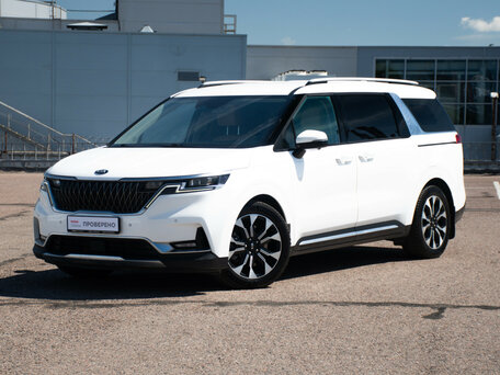 Kia Carnival IV