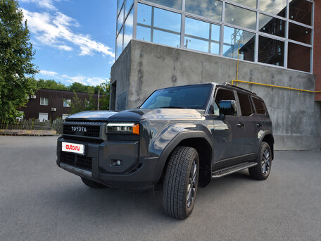 2024 Toyota Land Cruiser Prado 250 Series, серый, 10100000 рублей, вид 2