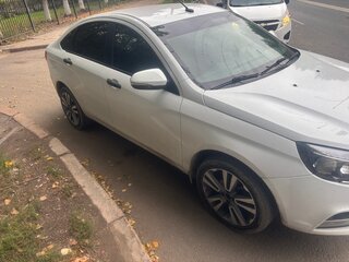 2017 Lada (ВАЗ) Vesta I, белый, 650000 рублей, вид 2
