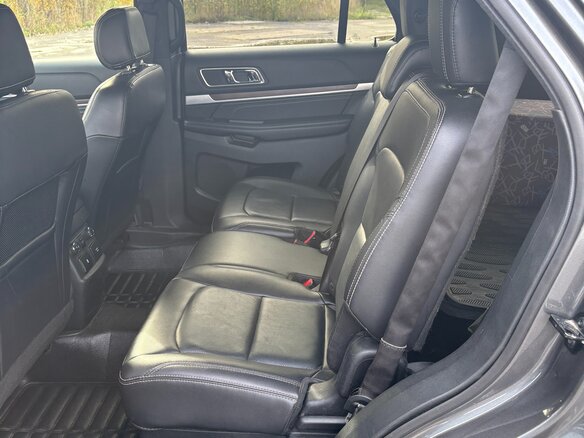 2017 Ford Explorer V Рестайлинг, серый - вид 12
