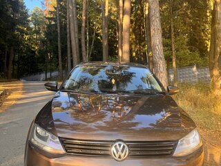 2013 Volkswagen Jetta VI, коричневый, 990000 рублей, вид 4