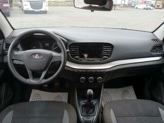 2023 Lada (ВАЗ) Vesta I Рестайлинг (NG), белый, 900000 рублей, вид 5