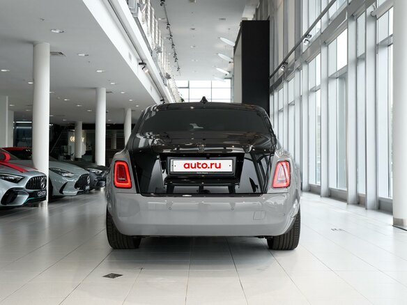 2024 Rolls-Royce Phantom VIII Рестайлинг (Series II), чёрный, 57000000 рублей - вид 7