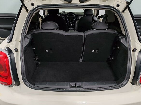 2016 Mini Hatch Cooper III (F55/F56), белый, 1499000 рублей - вид 8