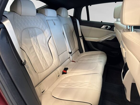 2025 BMW X6 40i III (G06) Рестайлинг, пурпурный, 12861440 рублей - вид 8