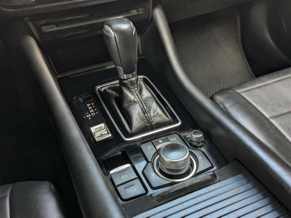 2019 Mazda 6 III (GJ) Рестайлинг 2, белый, 2249500 рублей - вид 12