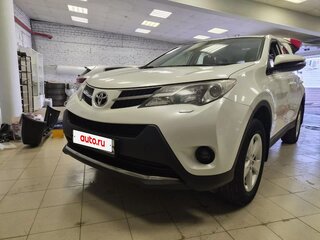 2013 Toyota RAV4 IV (XA40), белый, 1640000 рублей, вид 3