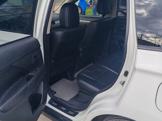 2012 Mitsubishi Outlander III, белый, 1100000 рублей, вид 5