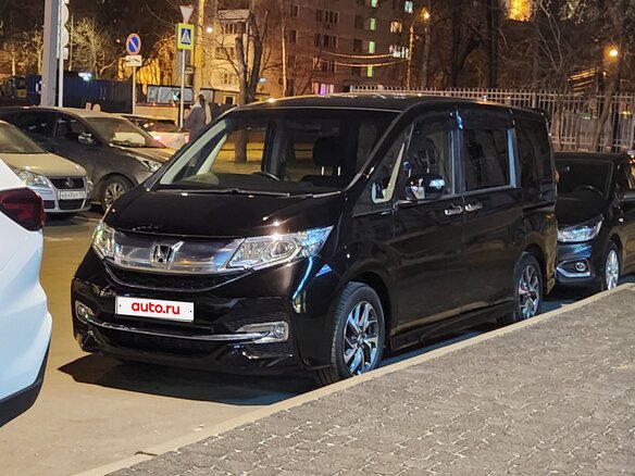 2015 Honda Stepwgn V, чёрный, 1800000 рублей - вид 5
