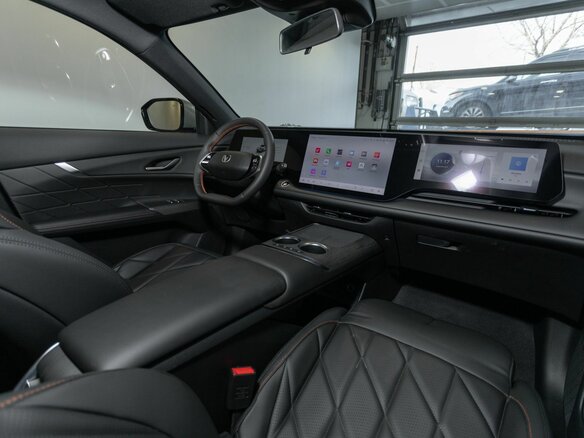 2024 Changan CS75 Plus III, чёрный, 2849900 рублей - вид 7
