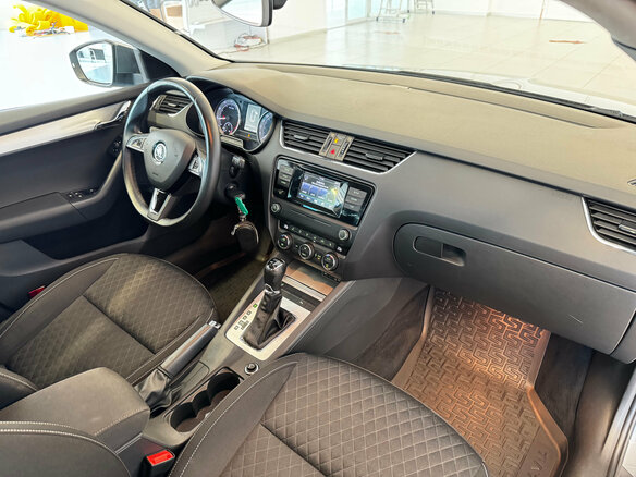 2016 Skoda Octavia III (A7), серый, 1599000 рублей - вид 8