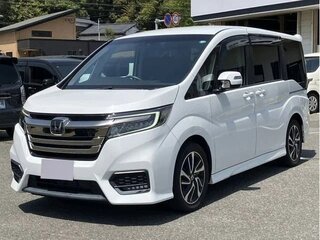 2022 Honda Stepwgn Spada V Рестайлинг, белый, 1899000 рублей, вид 1