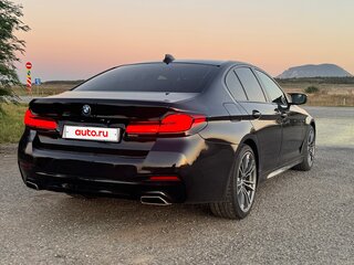 2018 BMW 5 серии 520i VII (G30/G31/G38), чёрный, 2400000 рублей, вид 5