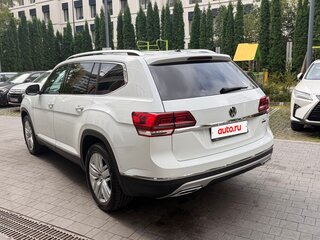 2018 Volkswagen Teramont I, белый, 3480000 рублей, вид 4