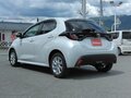 2023 Toyota Yaris IV, белый, 1060000 рублей - вид 5