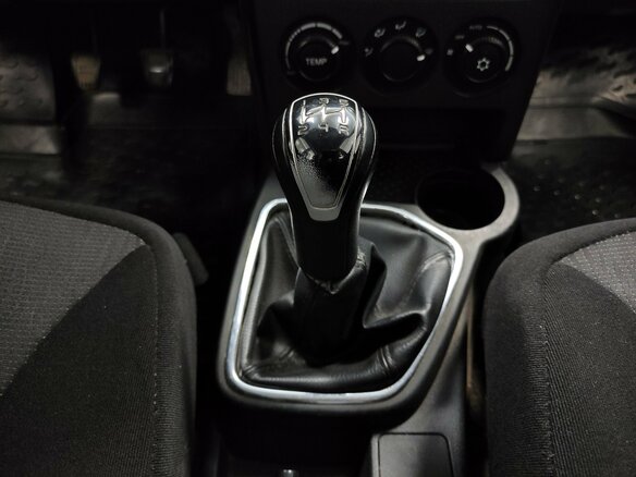 2014 Lada (ВАЗ) Priora I Рестайлинг, пурпурный, 330000 рублей - вид 12