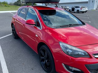 2014 Opel Astra J Рестайлинг, красный, 950000 рублей, вид 1