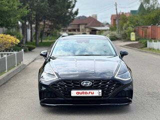 2021 Hyundai Sonata VIII (DN8), чёрный, 2950000 рублей, вид 3