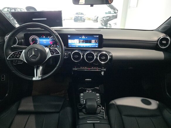 2023 Mercedes-Benz A-Класс 180 Long IV (W177) Рестайлинг, белый, 1640000 рублей - вид 5